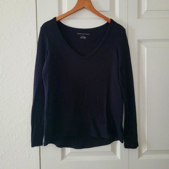 American Eagle Textured Vertical Lined, Long-sleeved Soft Black shirt small - Picture 1 of 8